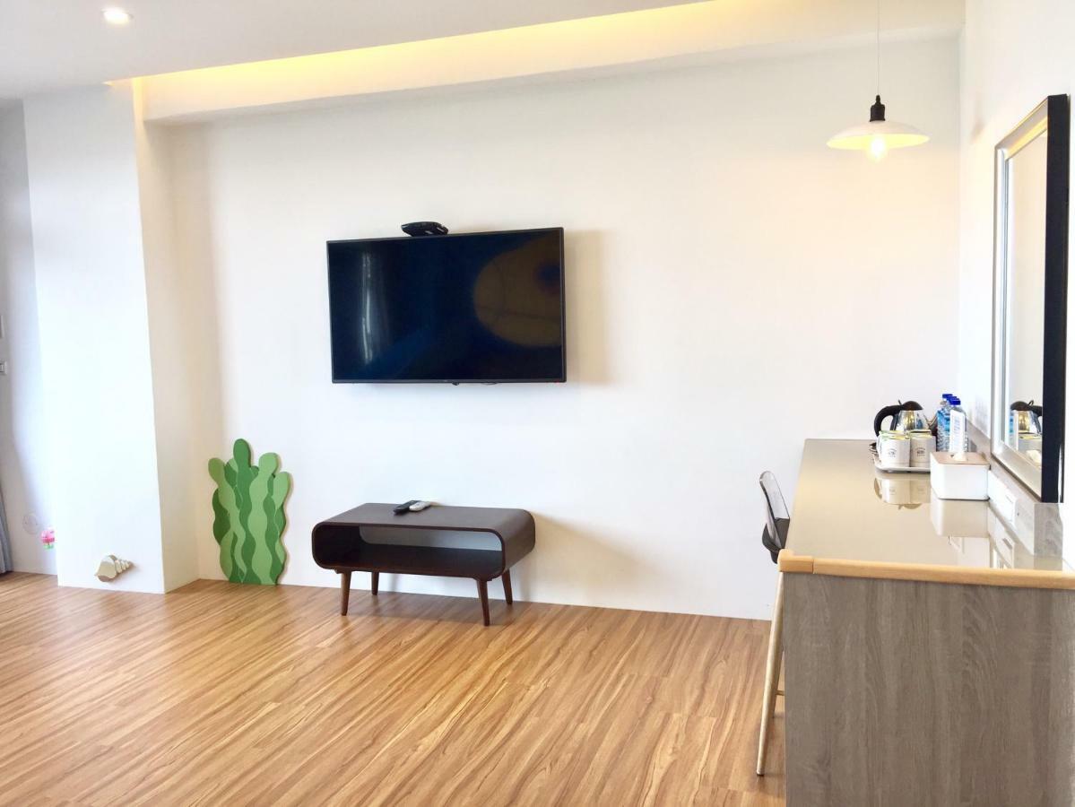 Two Home Inn Hualien City Exterior foto